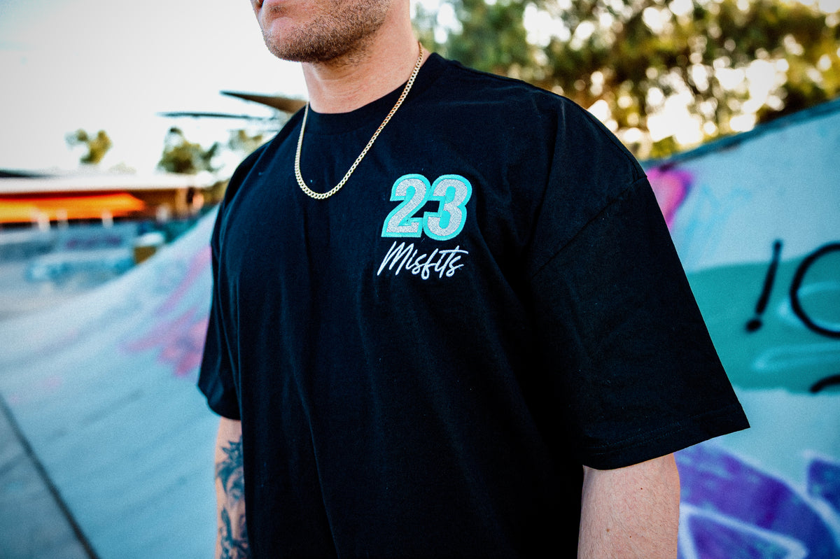 UNI TEE